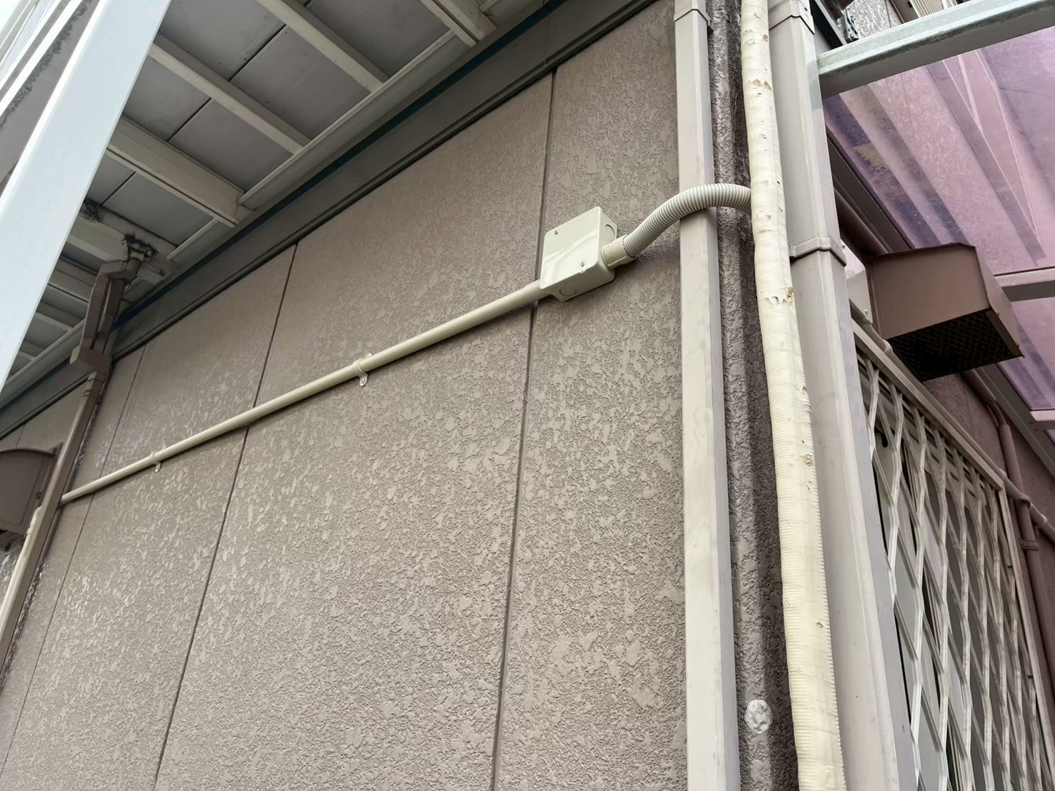 東京都葛飾区 IHクッキングヒーター専用回路 屋外配線